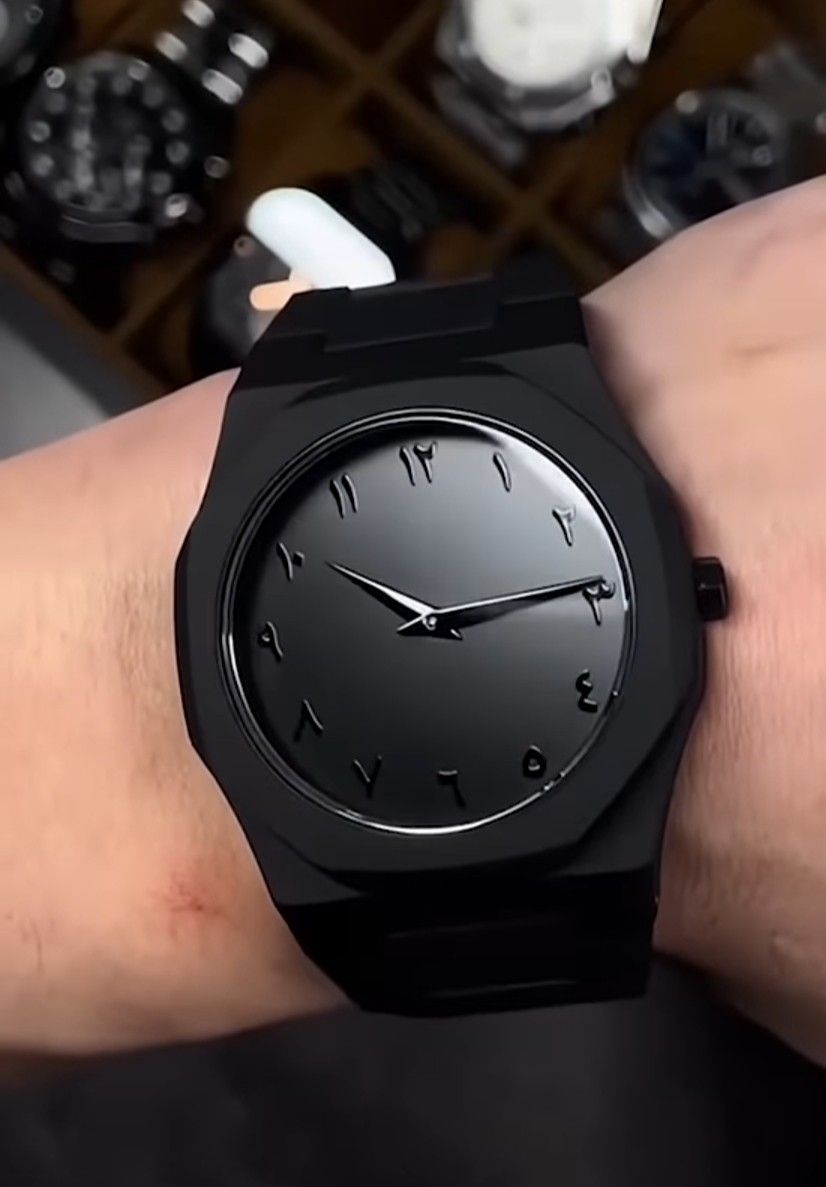 Arabic Black AuraX Noir